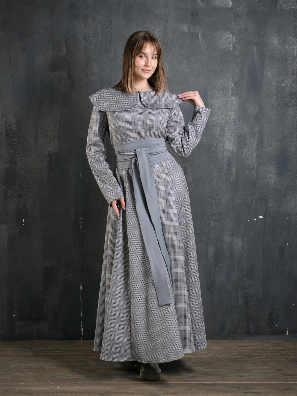 Платье с кушаком /серо-голубая клетка