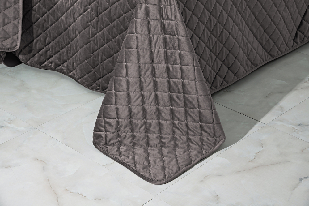 Покрывало 160x220 Sofi De MarkO Натаниэль цвета мокко