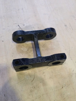 Серьга рессоры передней FAW J7 (Shaft-Gear)