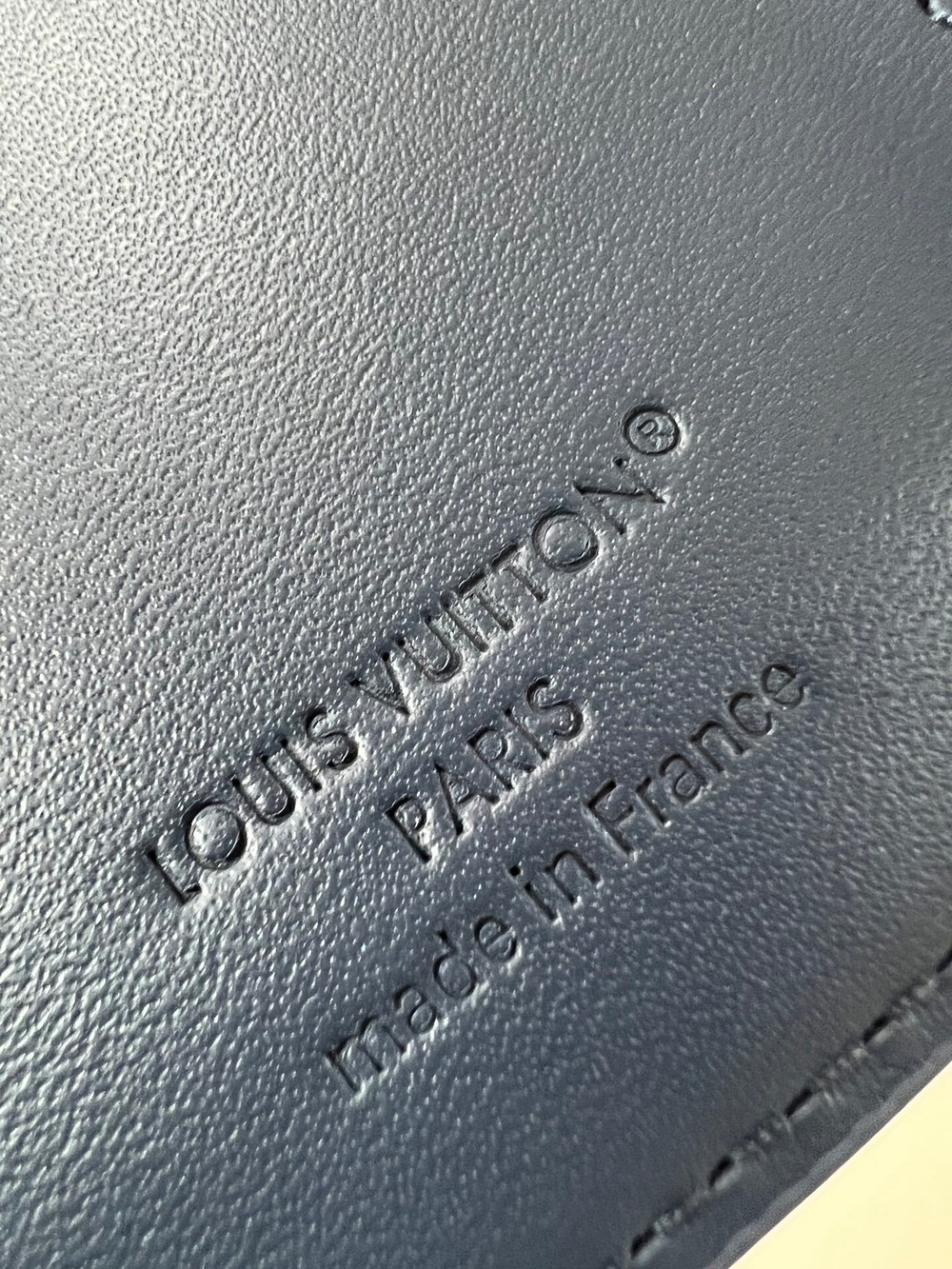 Louis Vuitton Victor Wallet