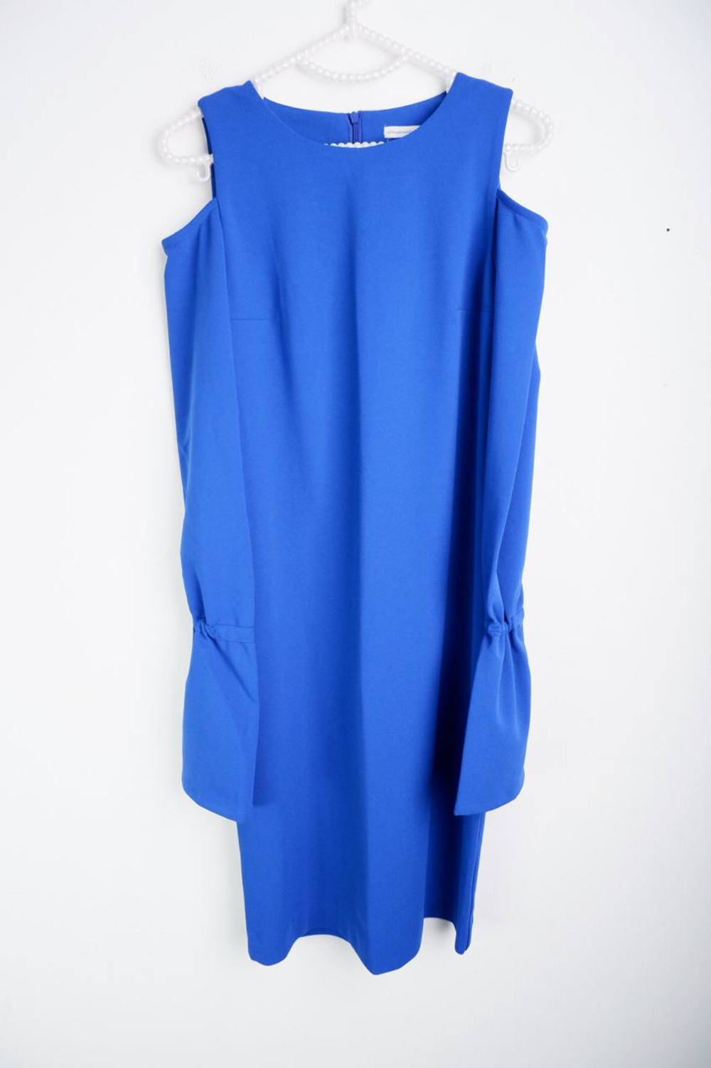 Платье Aleksandra Kazakova красивого цвета, маркировка S, визуально на 44 размер, новое