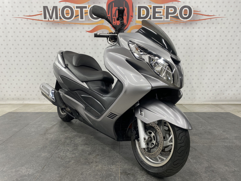 Suzuki Skywave 400 , 2006
