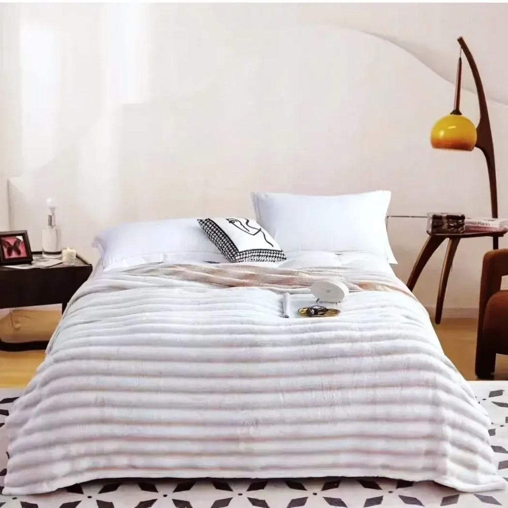 Плед 200*230 см «FURRY», цвет белый/мокко