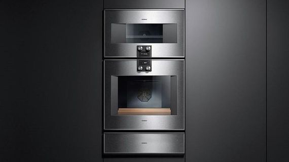 Духовой шкаф с функцией СВЧ Gaggenau BM484110