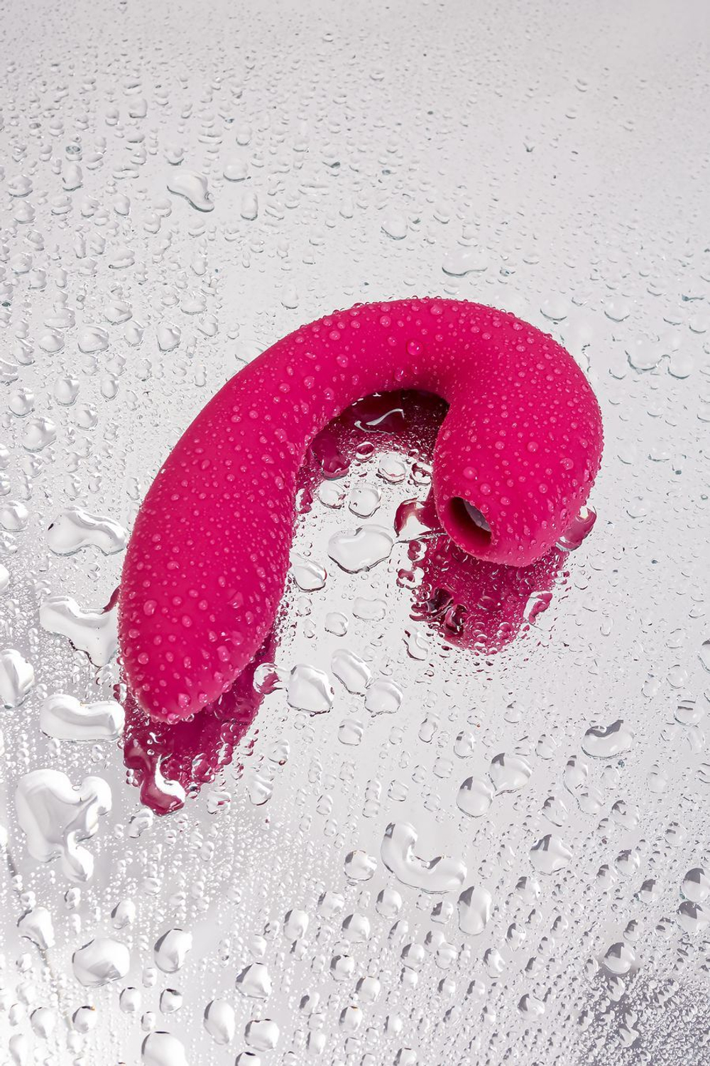 Вибратор Satisfyer Sunray Connect App, с вакуум-волновым стимулятором