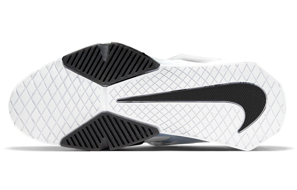 Кроссовки Nike Savaleos