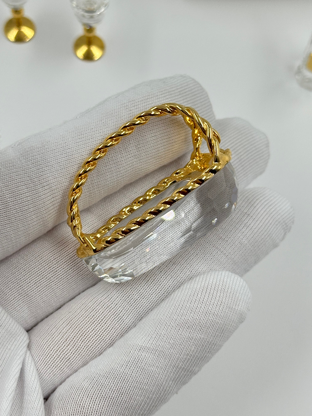 Набор миниатюрных предметов Swarovski