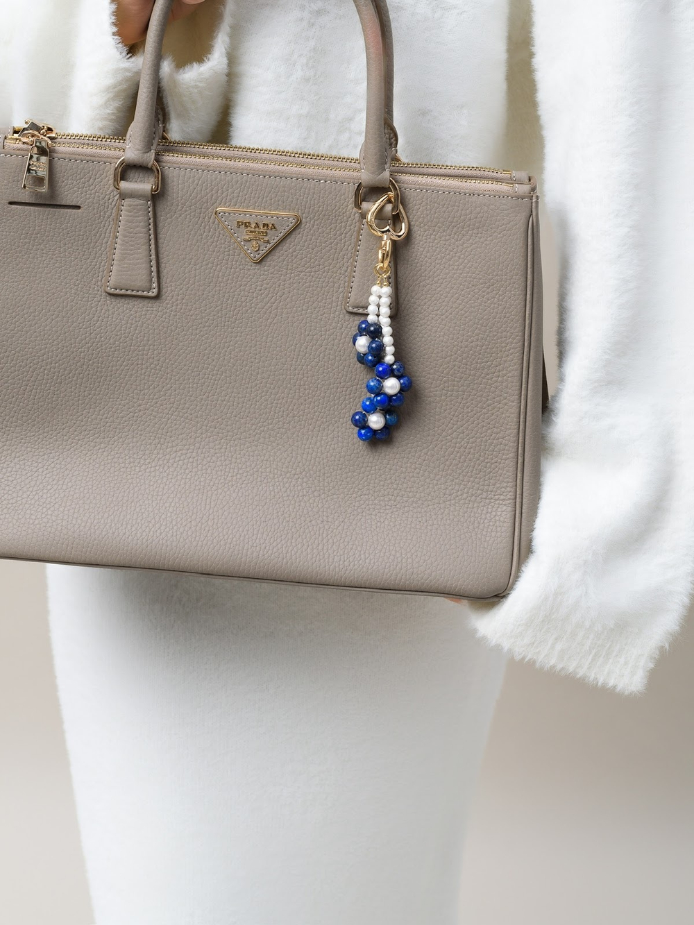 Брелок Flowers с лазуритом Gold