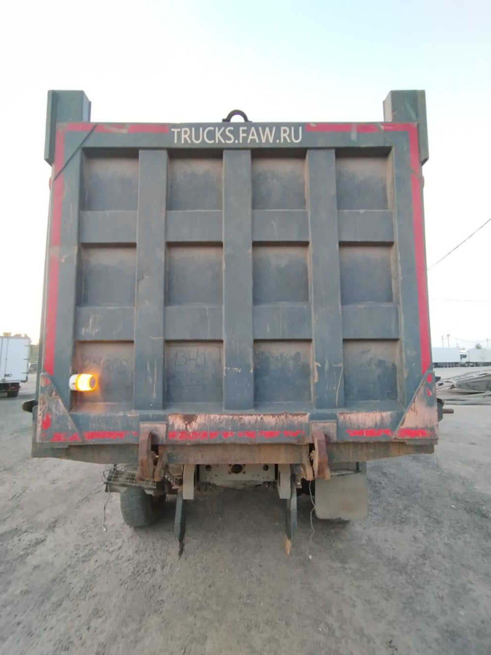 FAW J6 8x4 Самосвал CA3310P66K24T4E5 (Дизельный, 11,1 л, 420 л.с., МТ)