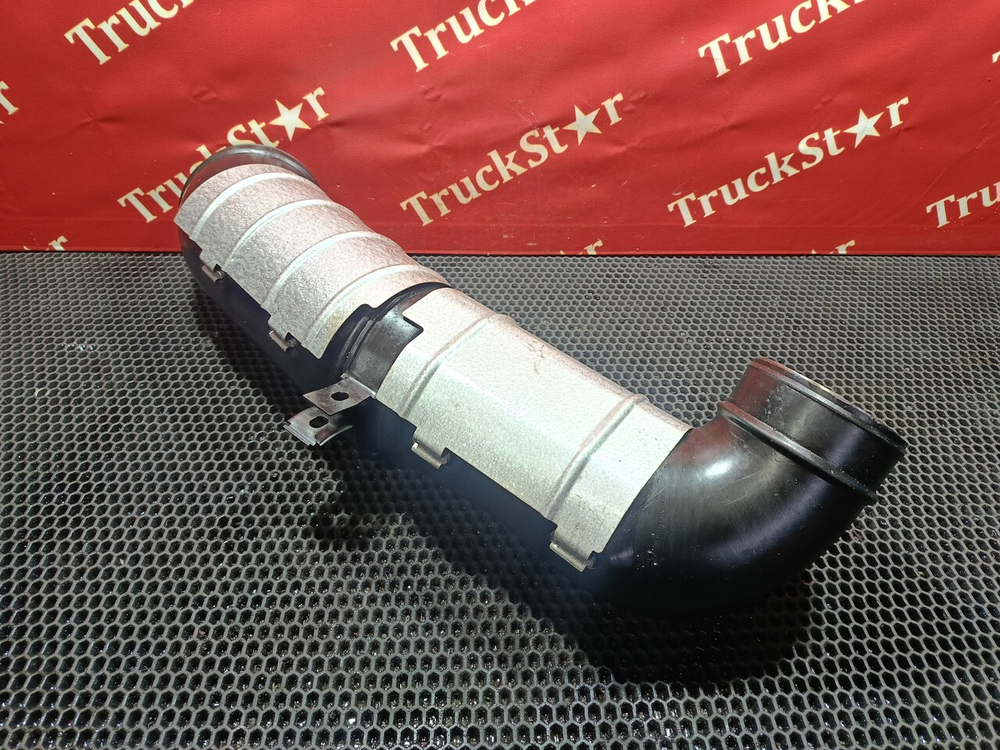 Патрубок воздушного фильтра 2023г