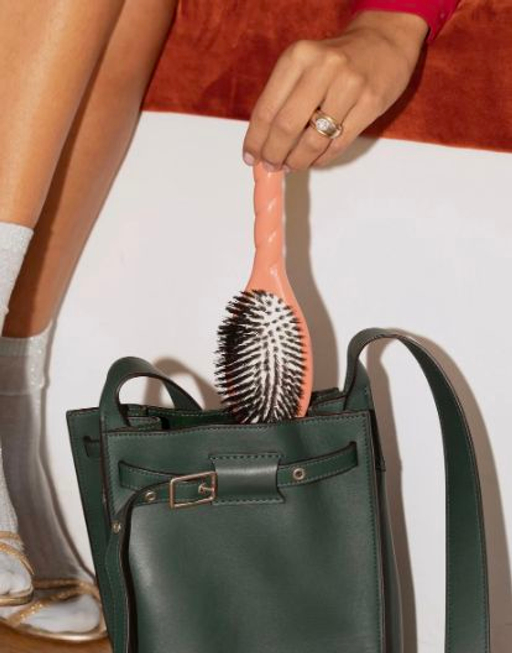 La Bonne Brosse Массажная расческа для волос N 01 Universal Hair Care Brush - Emerald Green