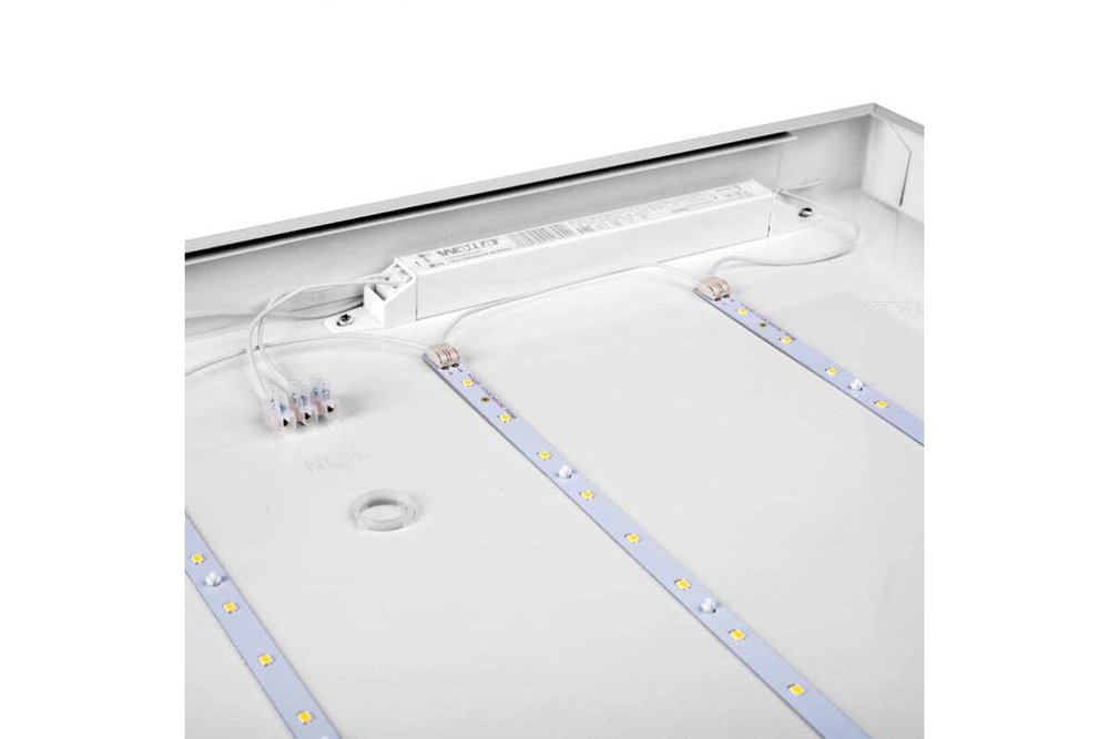 Светильник ОФИС ДВО01 36Вт 5000К IP40 Микропризма (диммируемый) 1-10V 4400лм 595х595х40мм WOLTA PRO