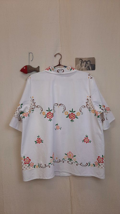 Рубашка Soeurs Усыпанная Цветами/Flowers Basket Short Sleeve Shirt белая