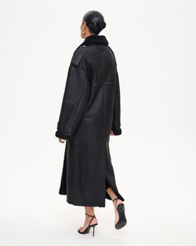 Двубортная дублёнка свободного прямого силуэта