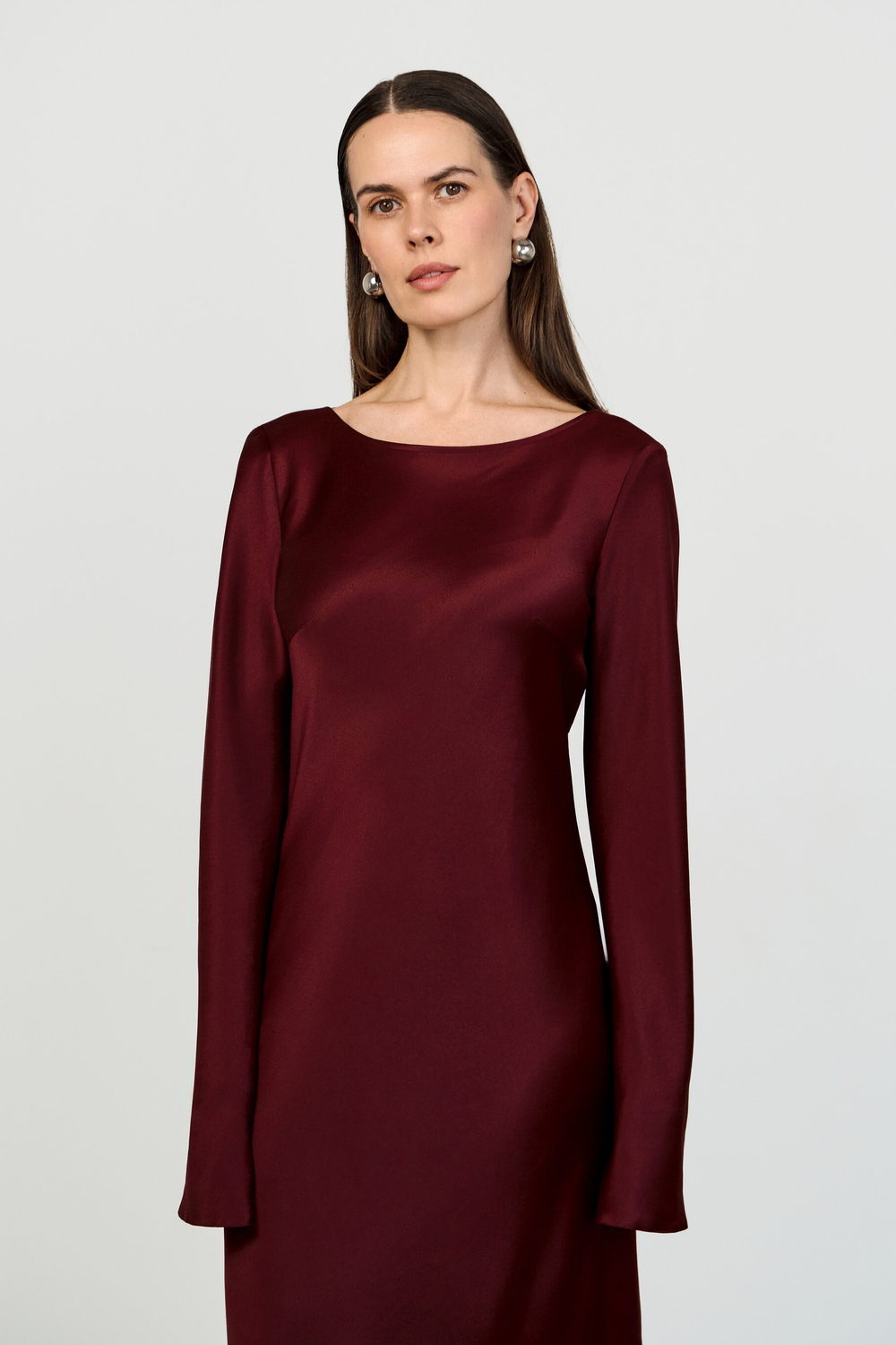 Платье макси с завязками на спине