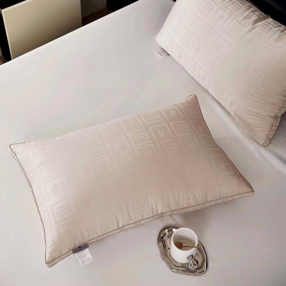 Подушка ETRO Base Beige 50x70