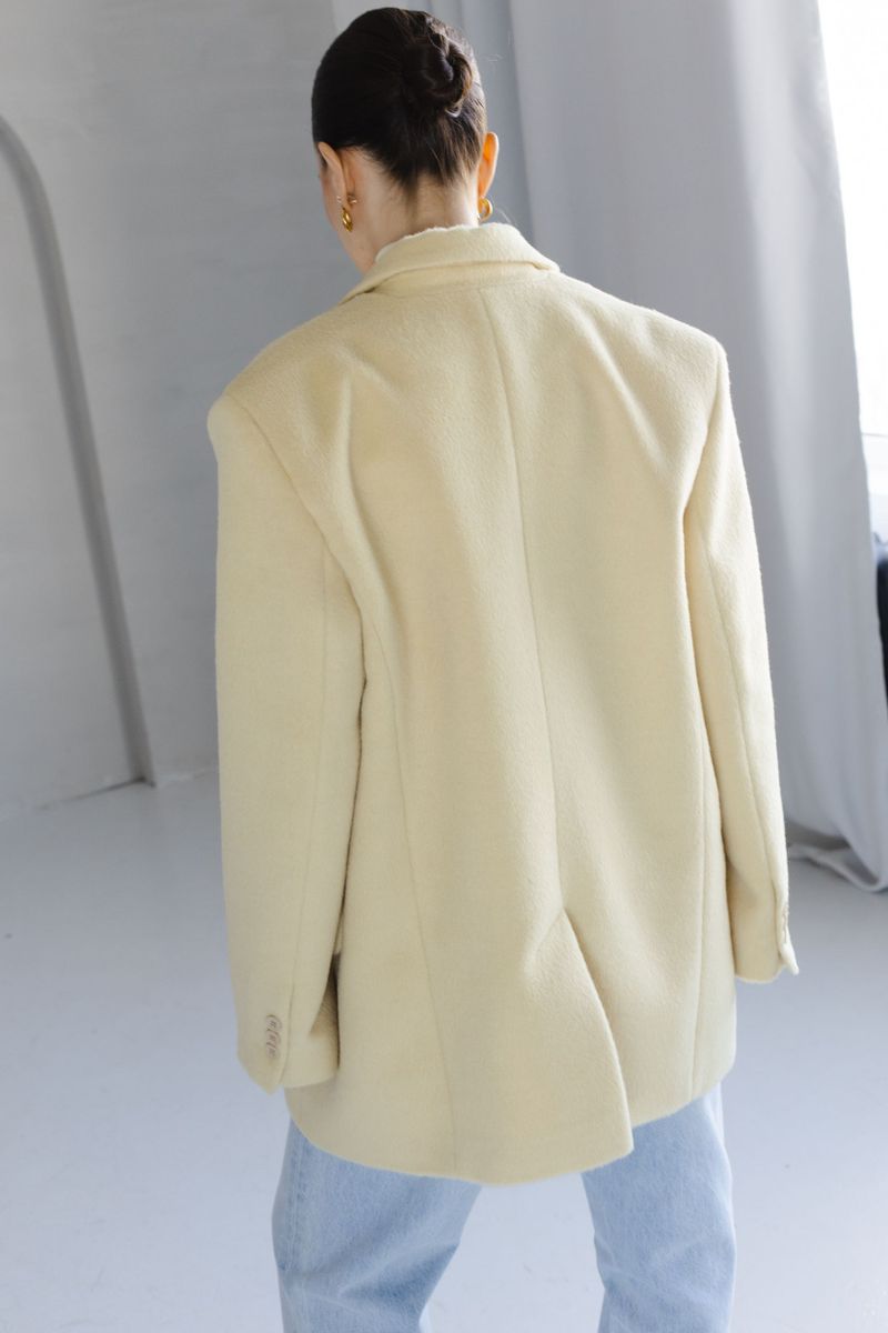 Пальто из смесовой шерсти однобортное укороченное лимонное