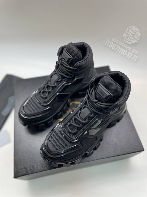 Кроссовки Prada