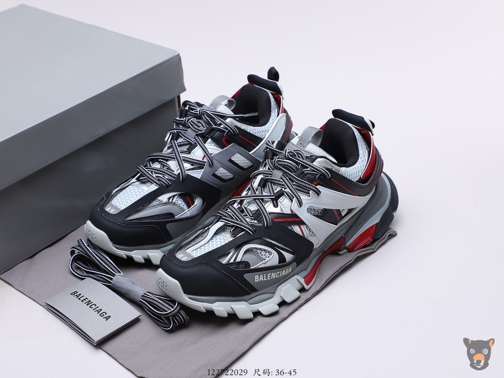 Кроссовки Track Trainers Black/Grey/Red