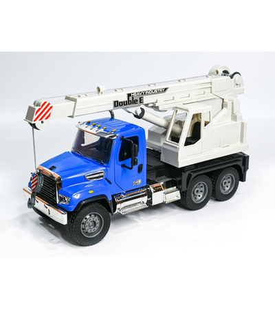 Радиоуправляемый автокран Double Eagle Freightliner 114SD 1/20 2.4G RTR