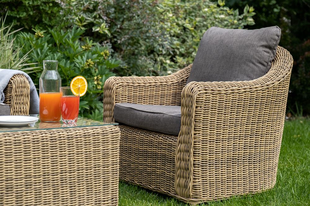 "Кон Панна" столик журнальный из искусственного ротанга, цвет соломенный