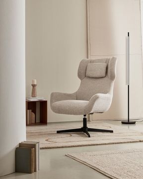 Zalina Вращающееся кресло с подлокотниками из бежевой синели Испания La Forma