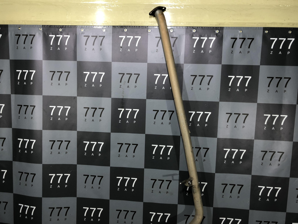 Глушитель Задняя Часть Kia K5 20-21 Б/У Оригинал 28710L2000