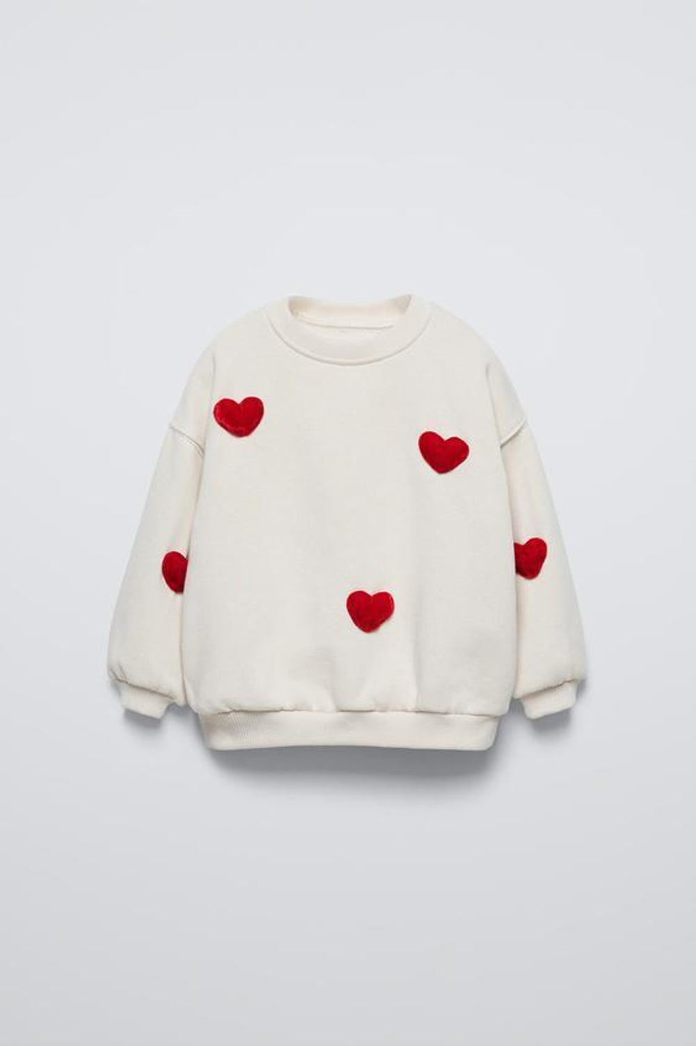 ZARA ТОЛСТОВКА С АППЛИКАЦИЯМИ «СЕРДЦЕ», ЭКРЮ