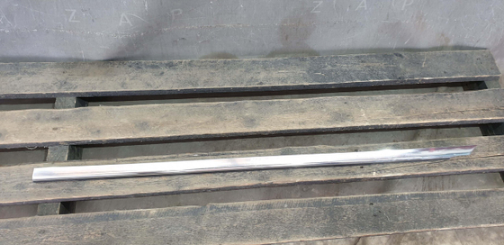 Молдинг двери передней левой Mercedes C (W205) 14-23 Б/У Оригинал A2057201924