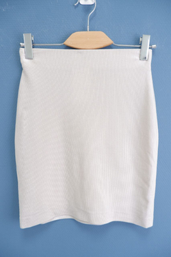 Юбка светлая 40 размер