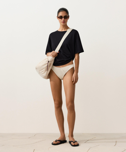 OYSHO Классические трусики-бикини из рельефной ткани, экрю