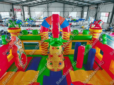 Коммерческий надувной батут "Дружная компания с окнами", 8*6*5,5 m