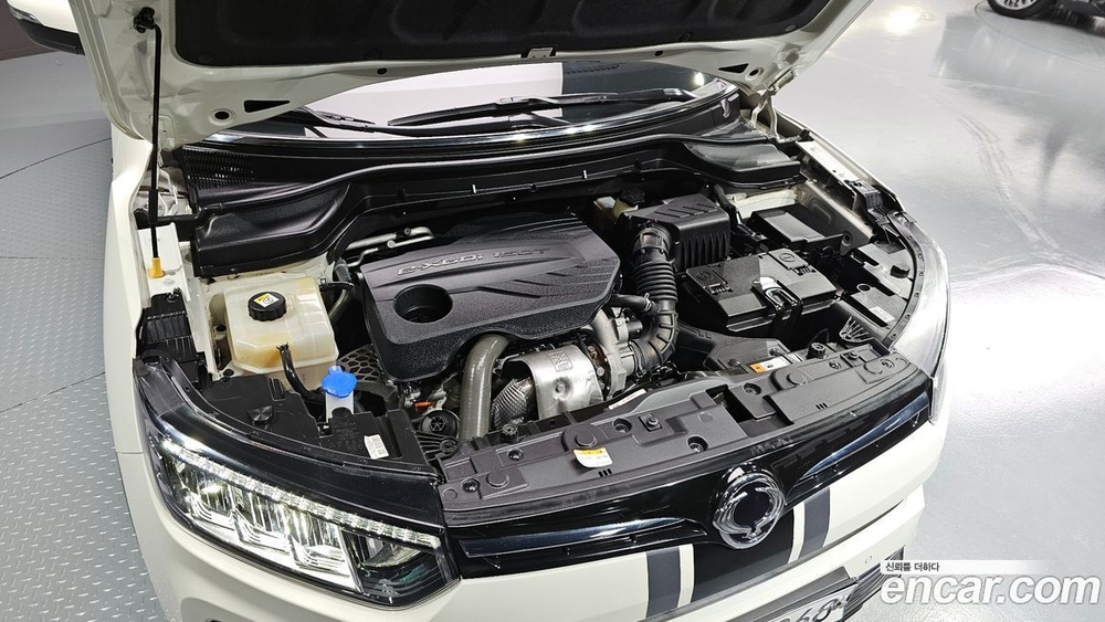 KG Mobility (Ssangyong) Very New Tivoli Бензин 1.5 2WD (04.2020)