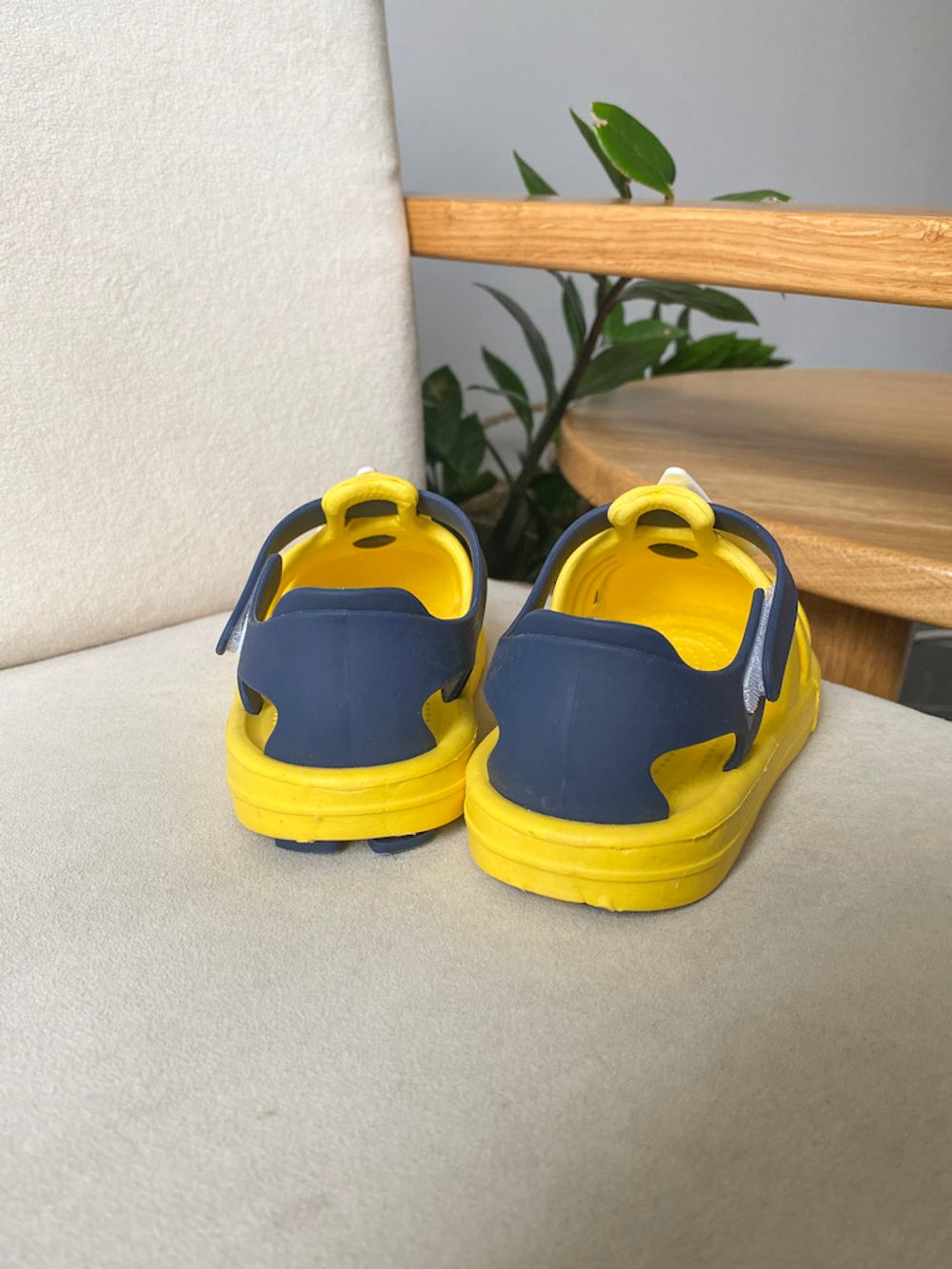 Сандалии Mario