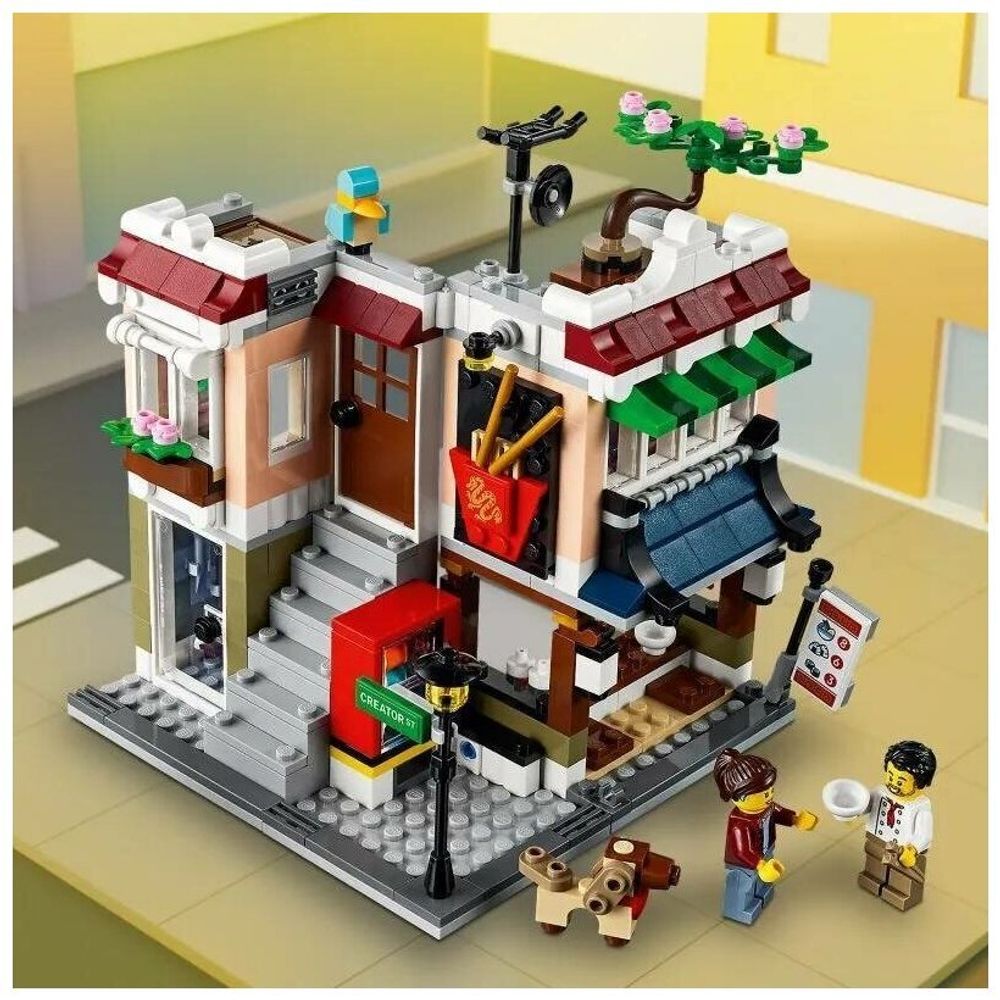 Lego 3 in 1 townhouse pet shop 2025
