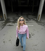 Розовая рубашка с разрезами на рукавах René