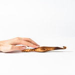 Деревянный крючок для вязания из древесины кедра 10 мм. K259