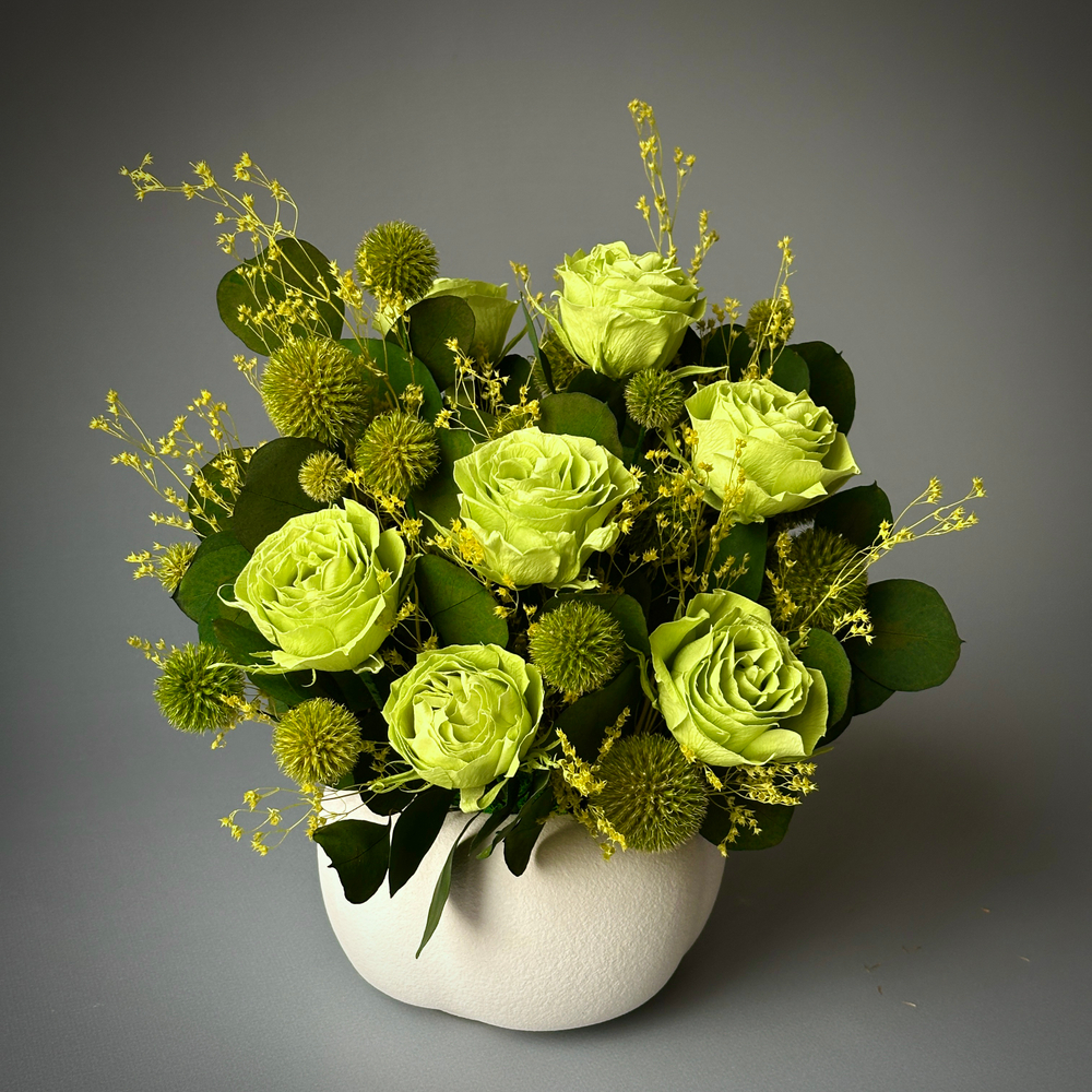 «Лайм» - композиция из стабилизированных цветов