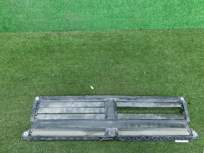 Воздуховод радиатора Mercedes S W223 (2020-н.в.)