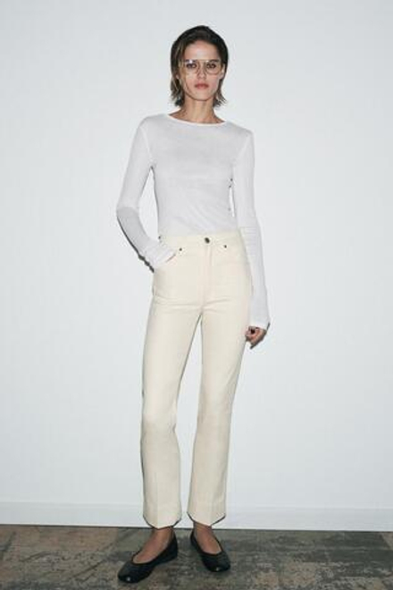 ZARA ДЖИНСЫ BOOTCUT СО СРЕДНЕЙ ПОСАДКОЙ — ZW COLLECTION, ЭКРЮ