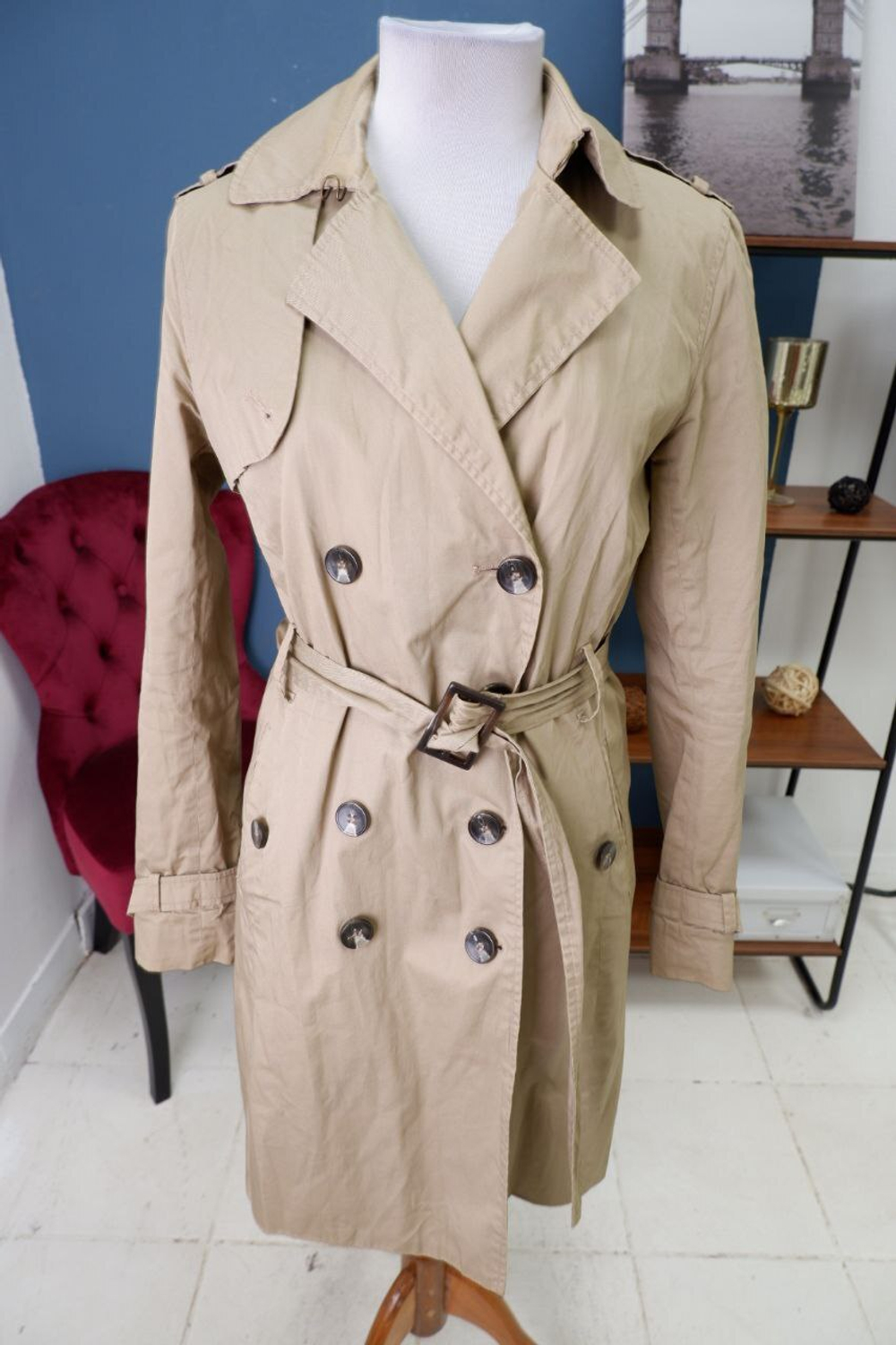 Плащ Pull & Bear с поясом 48 размер