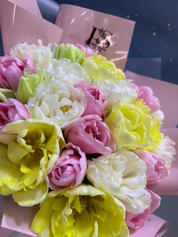 Букет № 40 из тюльпанов (микс)