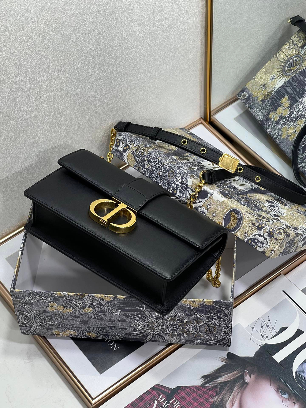 Christian Dior 30 Montaigne East-West Bag with Chain