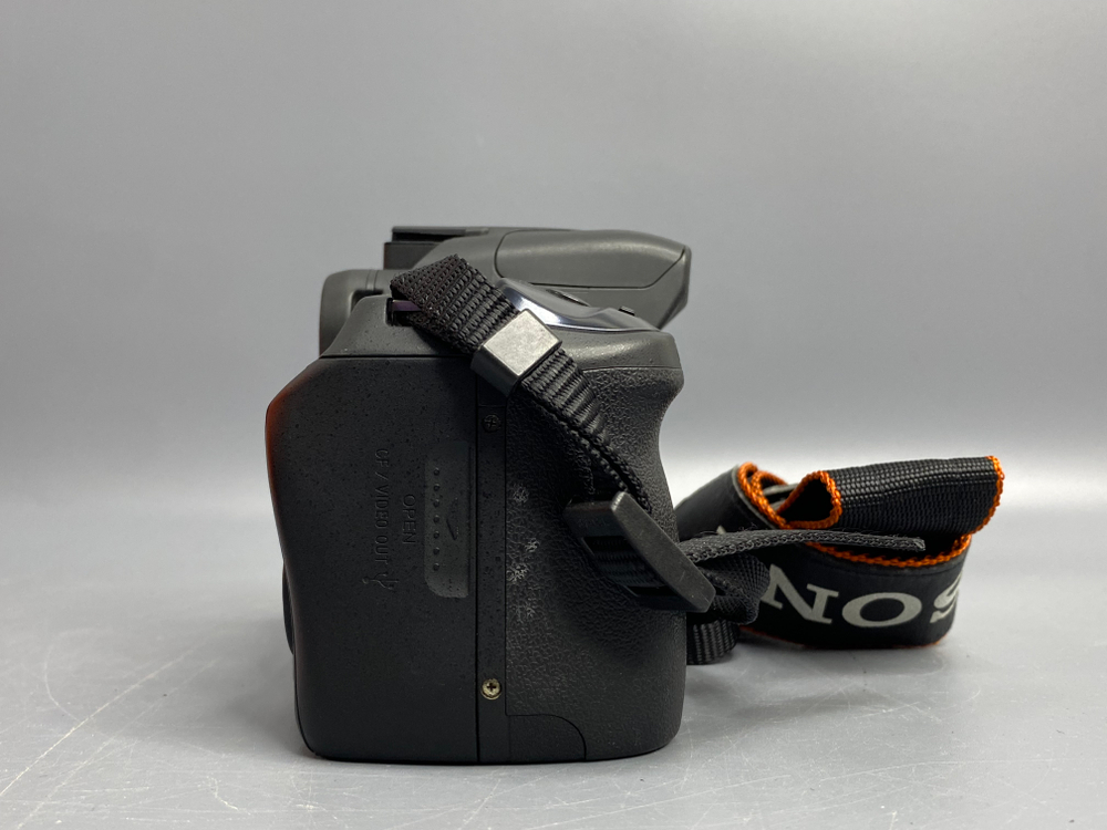 Sony A350 Kit 18-70mm