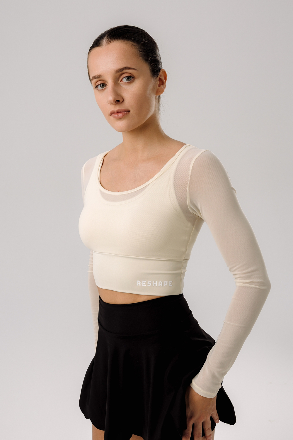 Кофта с сеткой и поддерживающим топом