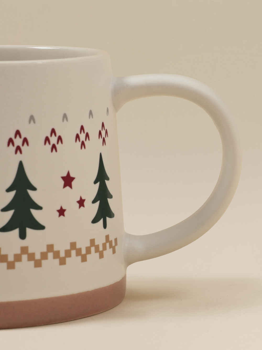 Кружка «Новый год.Ёлочки», 430 мл, фарфор, бежевая