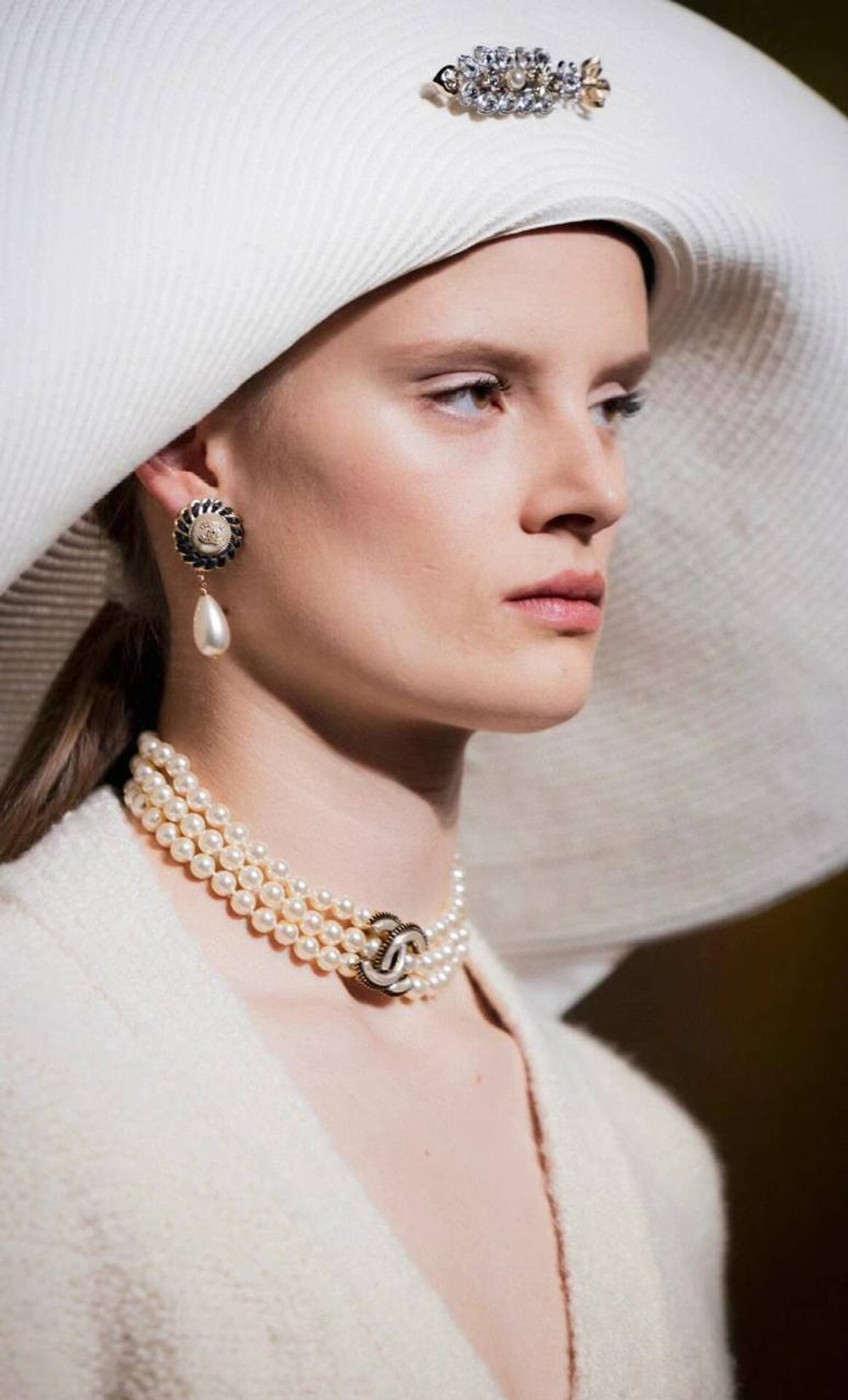 Чокер CHANEL