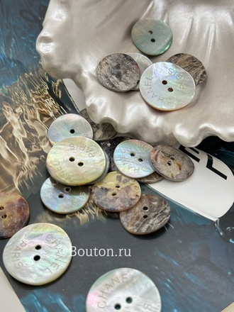 Пуговицы Шан. на два прокола натуральный перламутр
