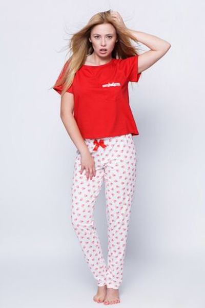 Пижама Tori с брючками в сердечках (Размер: M) (Цвет: красный с белым)