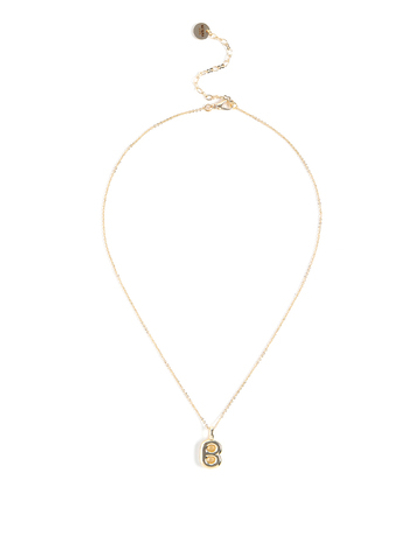 Колье с буквой В